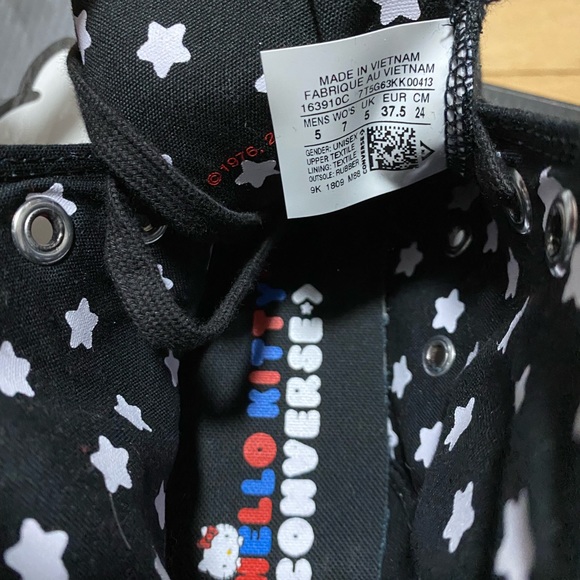 Hello Kitty Converse - Picture 4 of 9